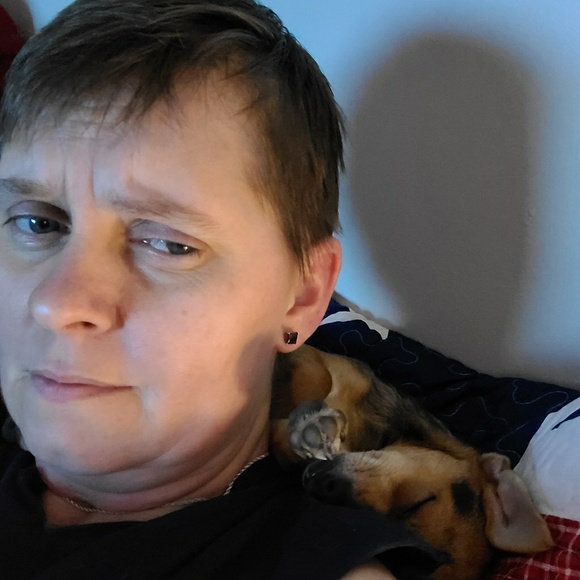 Meet your Posher, Heather - Picture 1 of 1